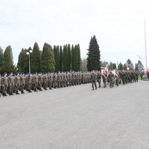Ślubowanie klas mundurowych w MZSP – uroczyście
