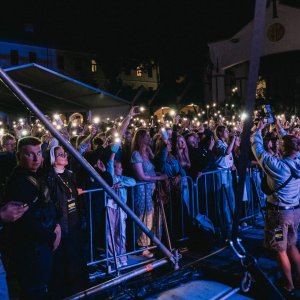 Golec uOrkiestra w naszym kampusie szkolnym