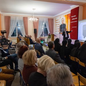 „Rozumieć szkołę dziś” – wydarzenie naukowe w MZSP