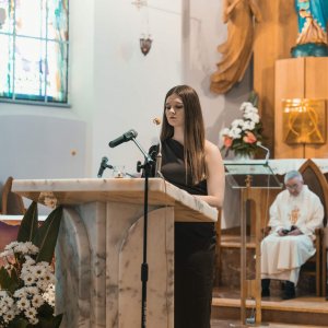 Maturzyści pożegnali szkołę. Uroczystość pełna emocji i wspomnień