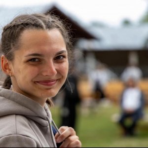 Ciekawy czas wakacji uczniów MZSP – podróże, służba i pamięć